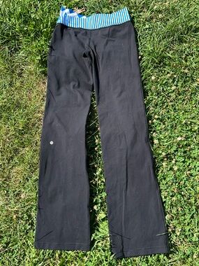 Vintage Lululemon Groove Yoga Pants Black Blue Stripe Waist Size 8